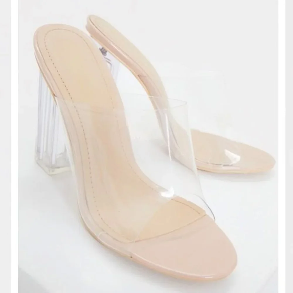 !! RESTOCKED !! Transparent Peep Toe Block Mule Heels in Nude - Picture 4 of 10